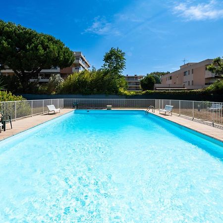 Residence Mediterranee - Beachfront - Sun And Seaview - Pool - Private Parking Cagnes-sur-Mer Exteriör bild